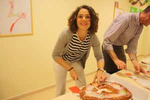 Los Reyes Magos visitan a los mayores de FUNDOMAR